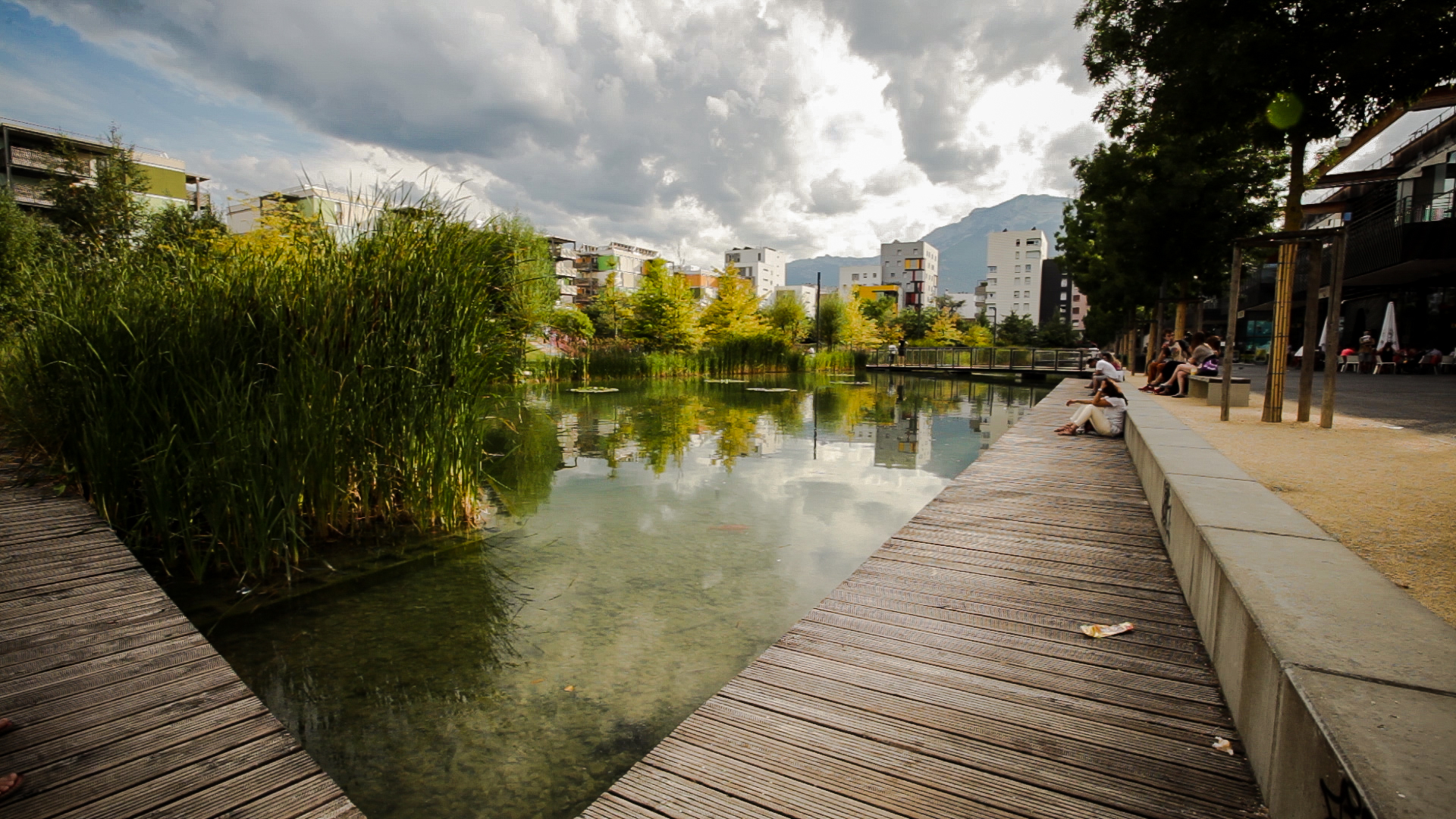 Parc de la Caserne de Bonne Cityscape