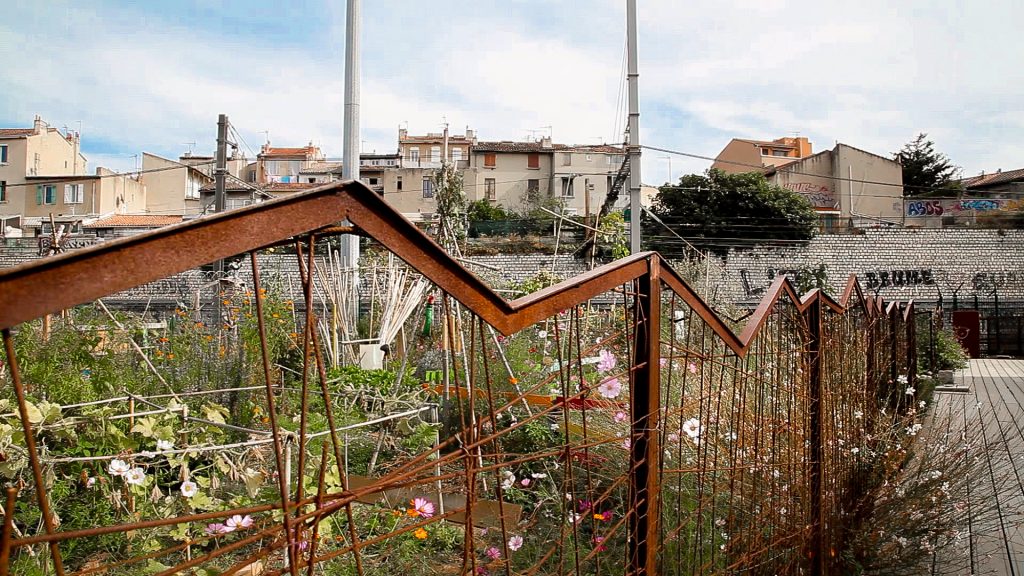 Jardin des Rails Cityscape